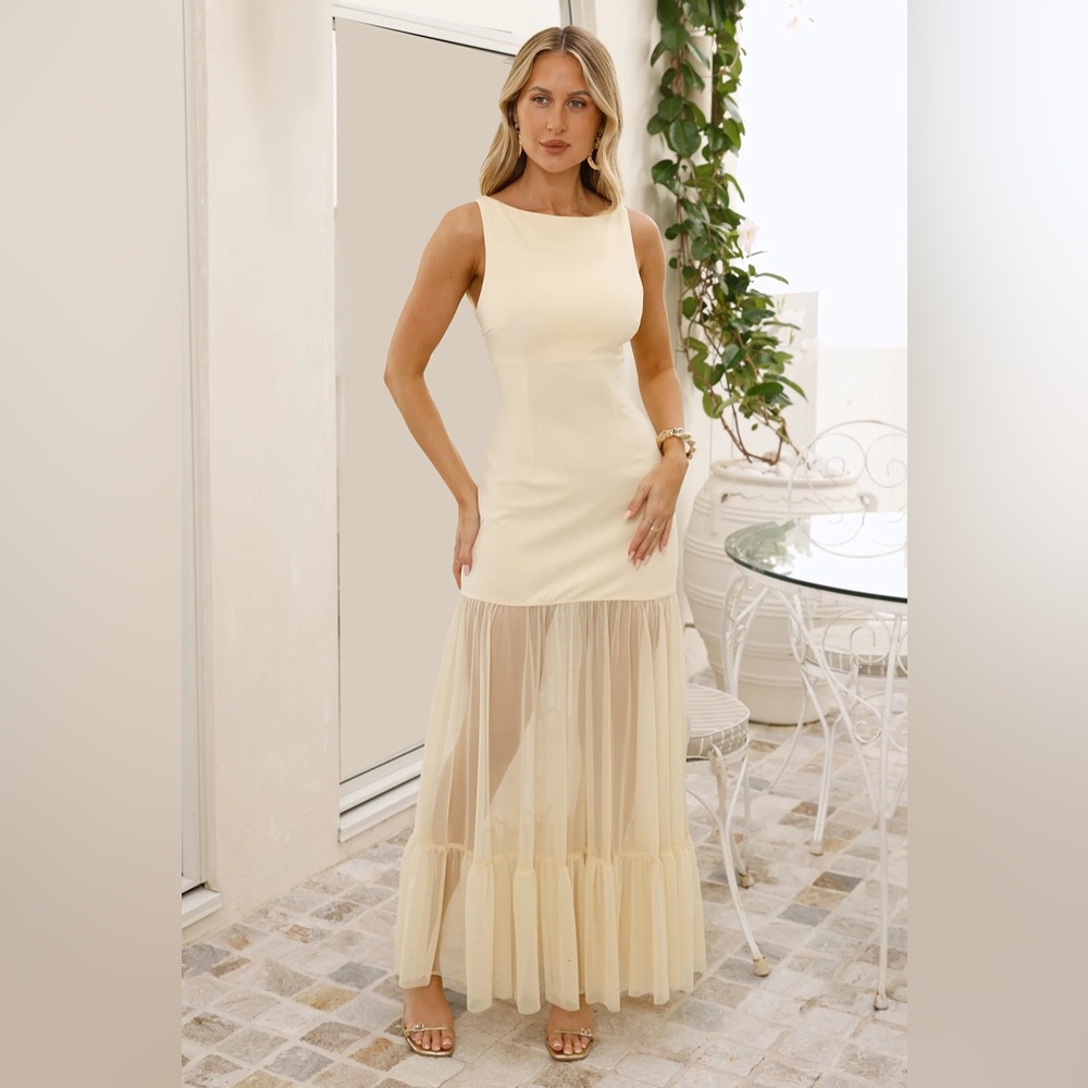 NWT HELLO MOLLY SERVING LOOKS DAILY DRESS